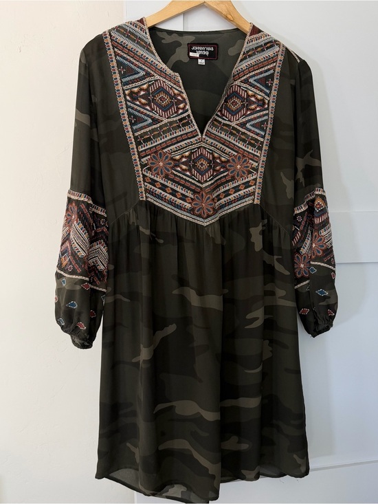 Johnny Was Dresses & Skirts - Johnny Was Workshop Camo Embroidered Peasant Boho Tunic Dress Small